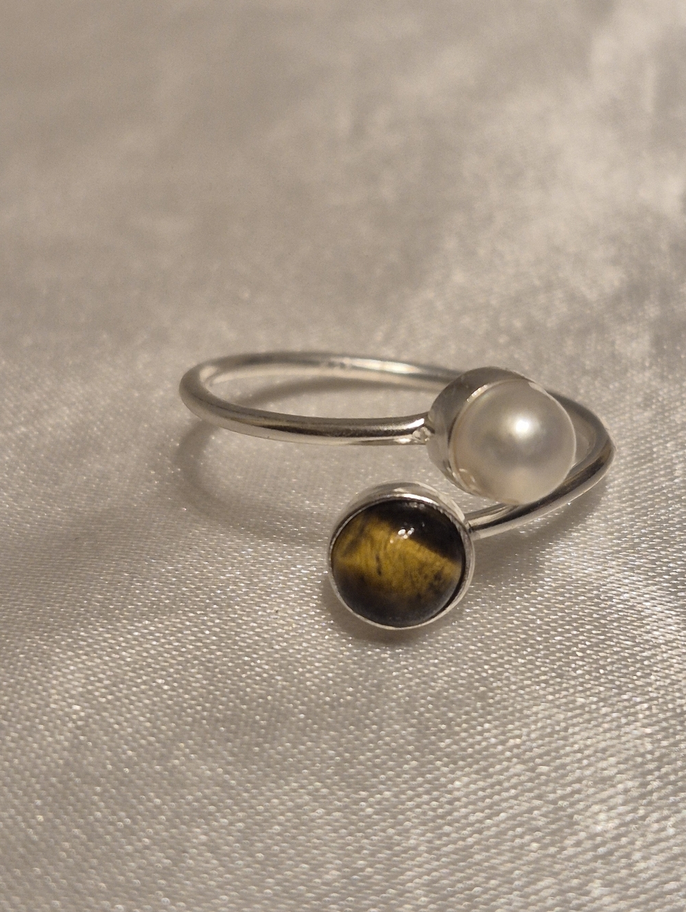 Handmade Sterling Silver Over Under Freshwater Pearl And Tigers Eye Ring